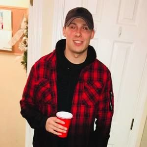 Meet your Posher, Casey